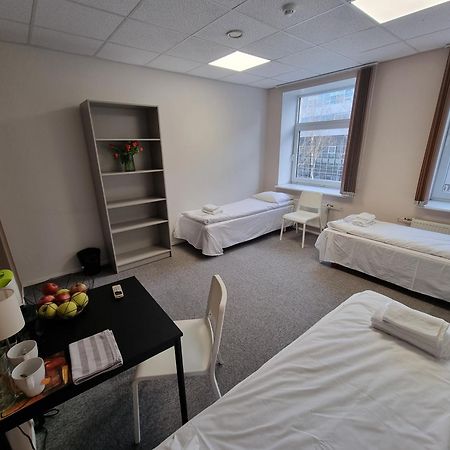 Room Near City Center Harbour Tallinn Extérieur photo