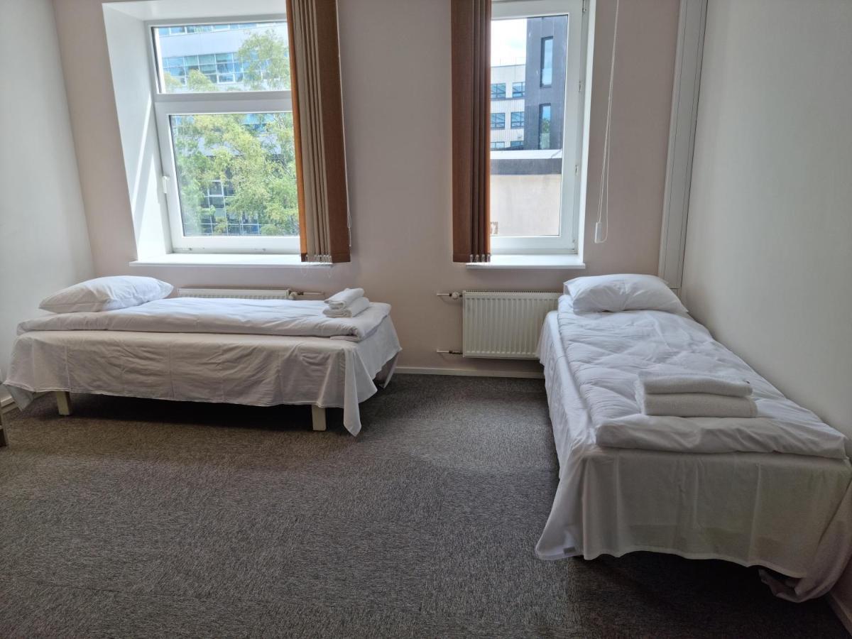 Room Near City Center Harbour Tallinn Extérieur photo