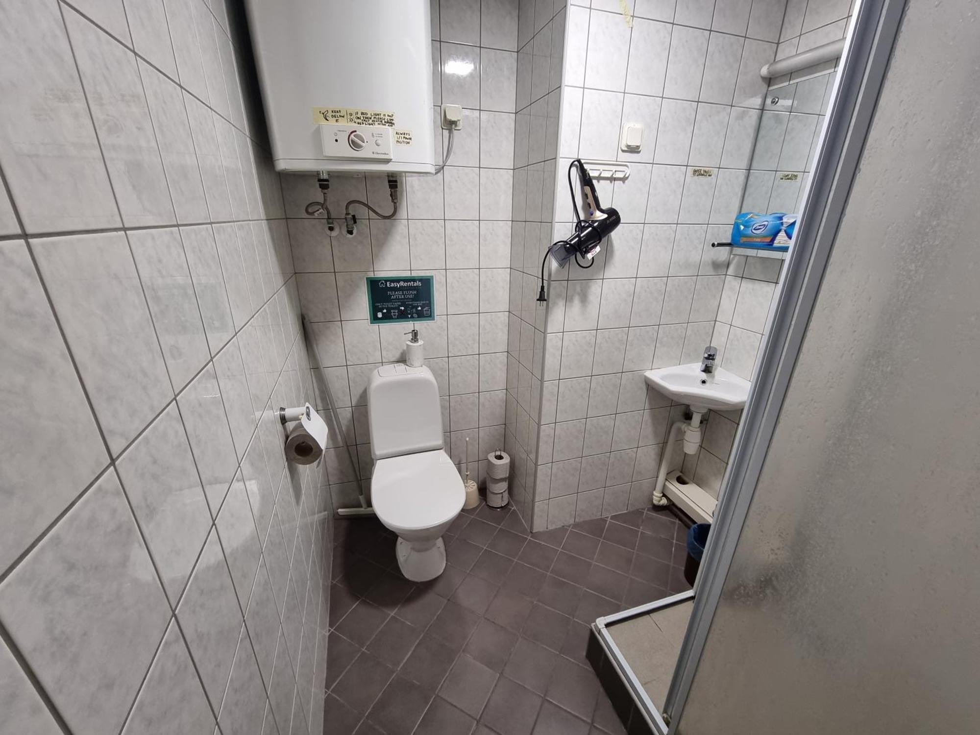 Room Near City Center Harbour Tallinn Extérieur photo